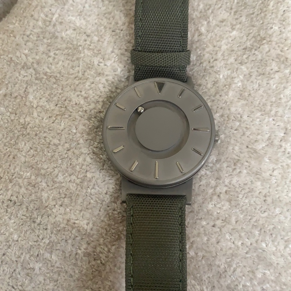 Eone Bradley Classic Canvas Olive Green